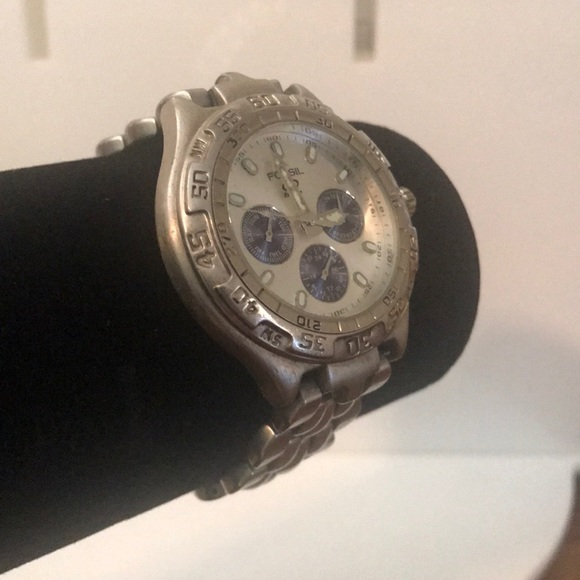 Fossil watch - Picture 3 of 9